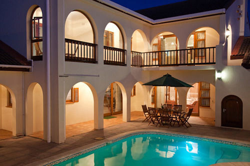 Penguino Guest House Hermanus Exterior photo